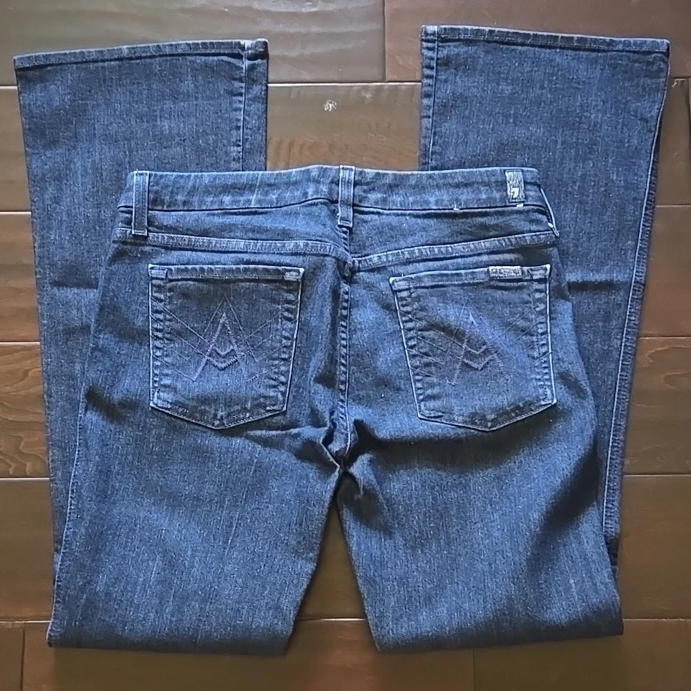 7 for All Mankind The Lexie Petite 'A' Pocket Bootcut Jeans Dark Wash EUC - 29 - Picture 6 of 12